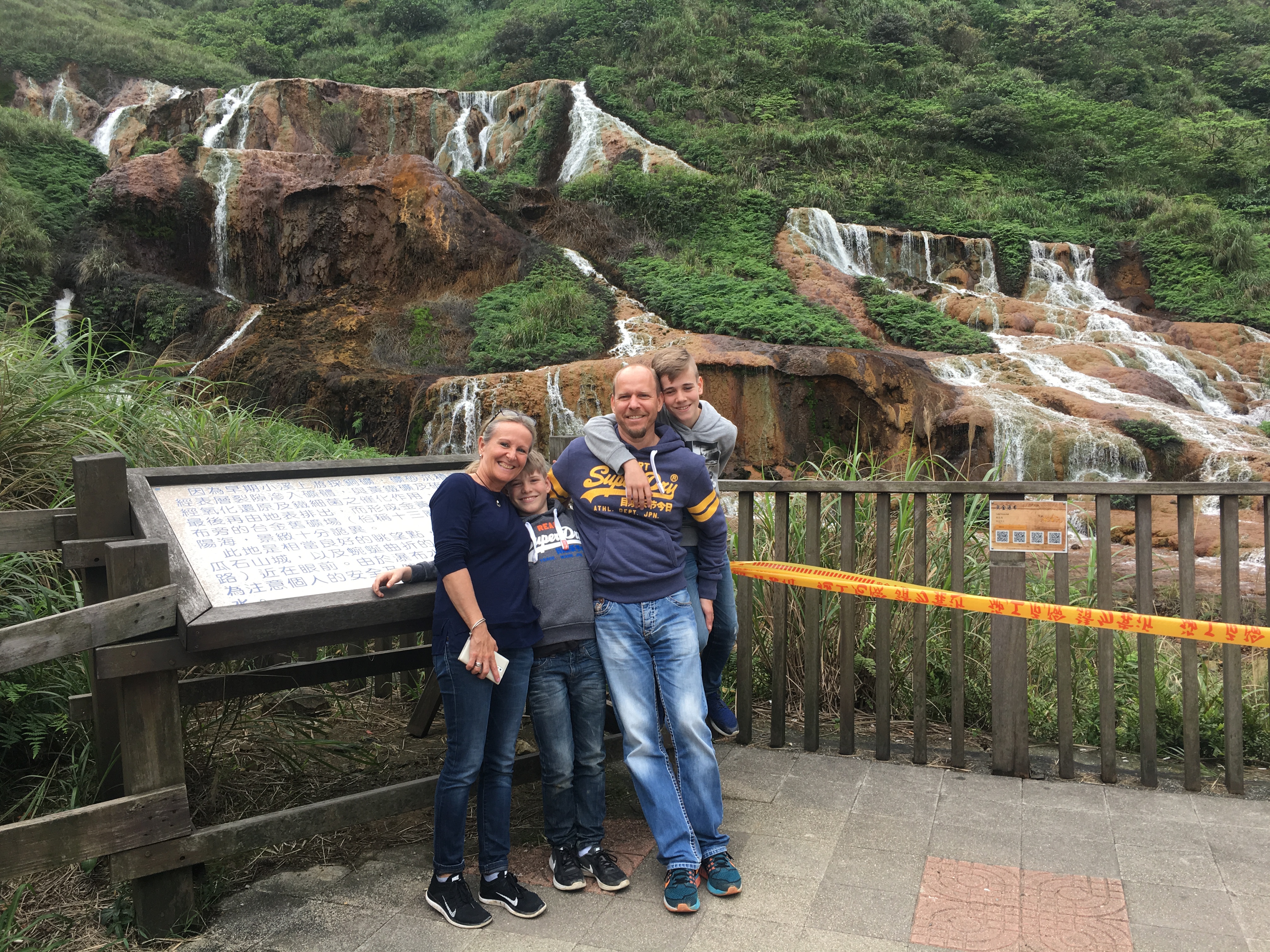 旅客出遊照｜十三層遺址